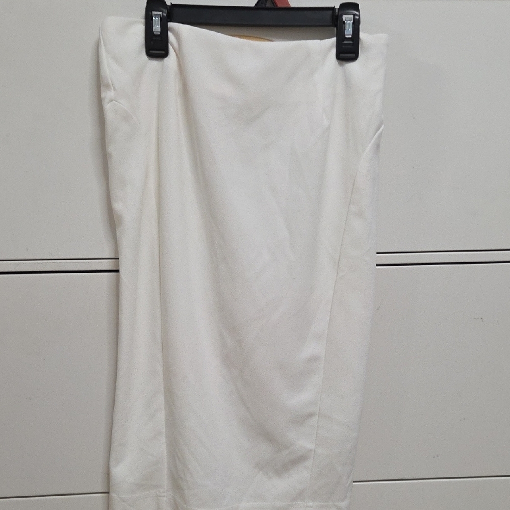 CQBYCQ pencil skirt, size M, polyester & spandex, sleek office or casual look, - Picture 6 of 7